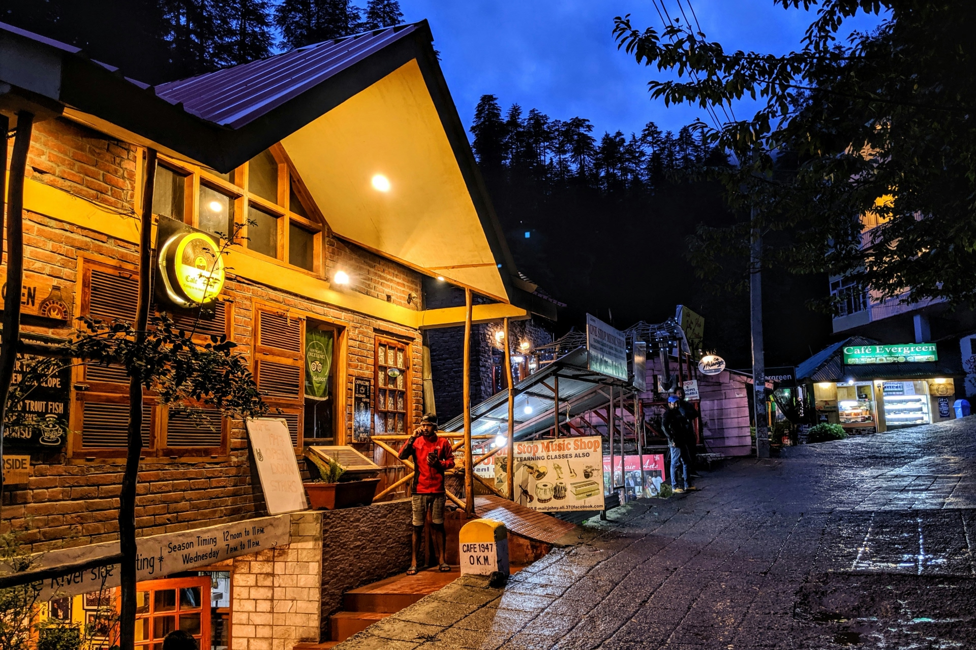farzan-lelinwalla-6DHVFCvVvSo-unsplash