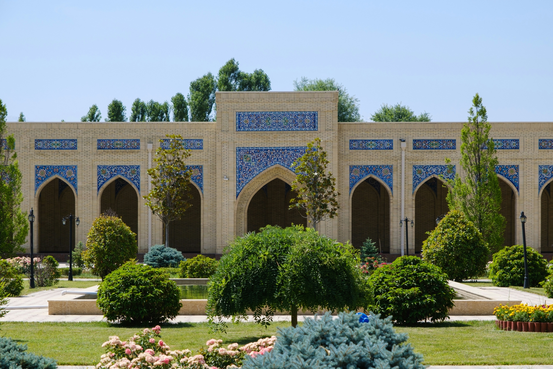farhodjon-chinberdiev-scvT_WJo6qo-unsplash